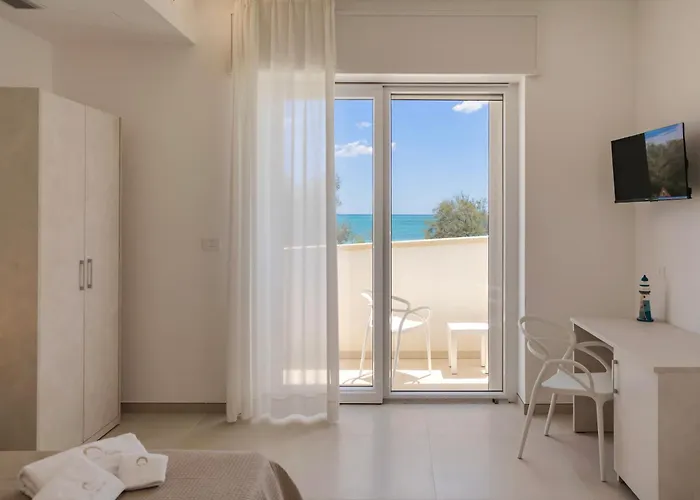 Mozzafiato فندق مبيت وإفطار توري موتسا