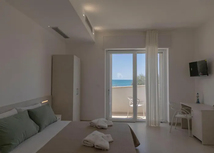 فندق مبيت وإفطار Mozzafiato 3*